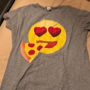 Grey emoji t-shirt